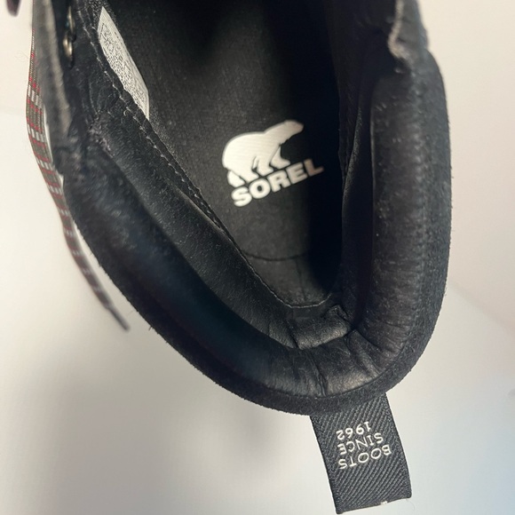 Sorel Genuine Leather Water Repellent Hi-Line™ Hiker Boots Black - Picture 14 of 16